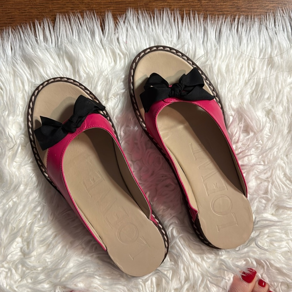 LOEWE LEATHER SANDLES